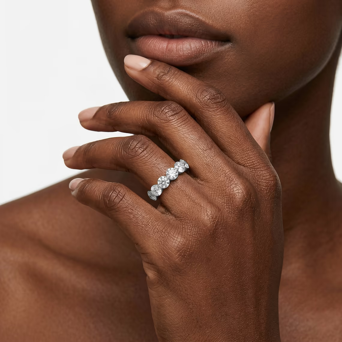 Aurora Round Lab Grown Diamond Single Shared Prong Anniversary Band