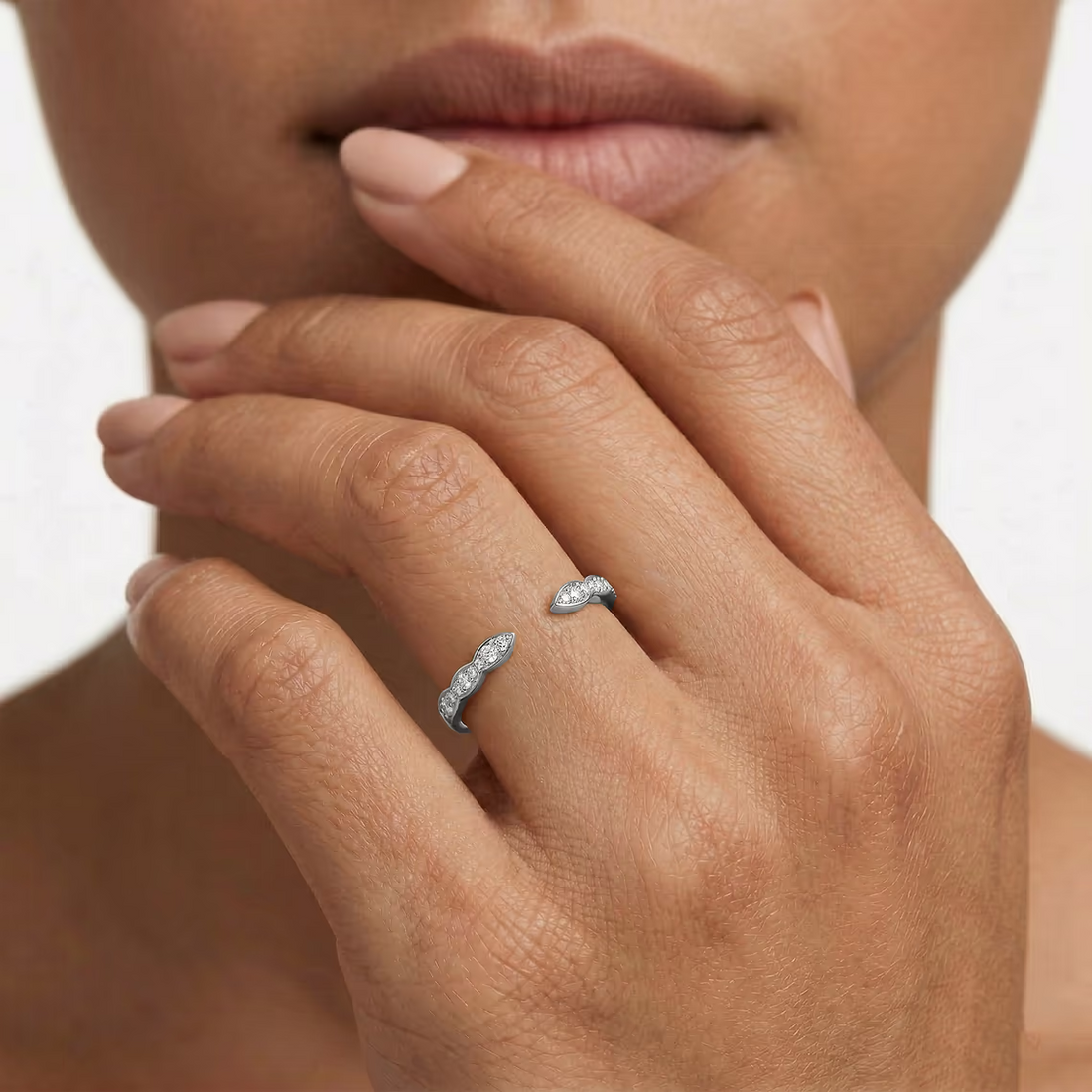 Gio ⅒ ctw Round Lab Grown Diamond Open Scalloped Stackable Band