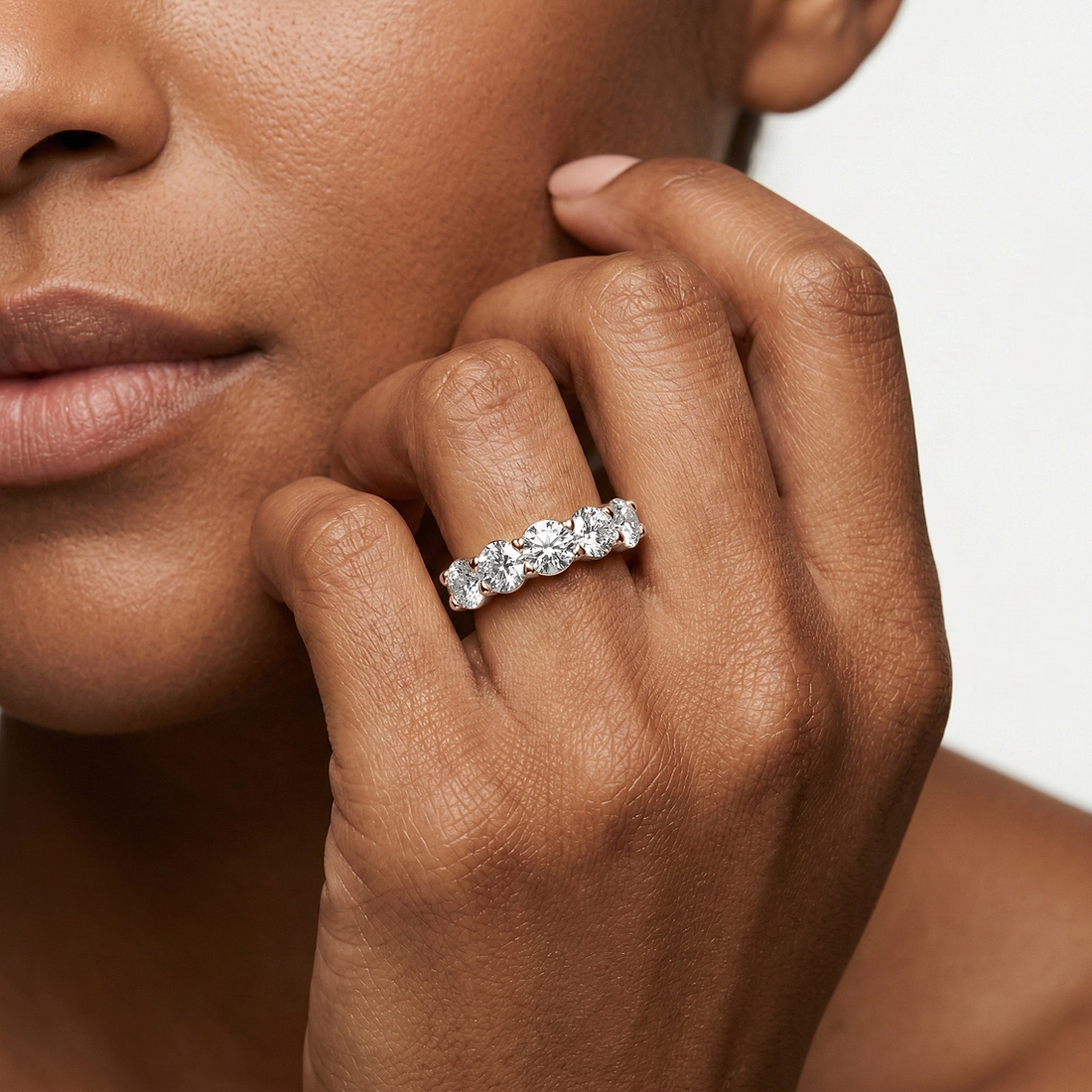 Kate Round Lab Grown Diamond 5-Stone V-Prong Anniversary Band
